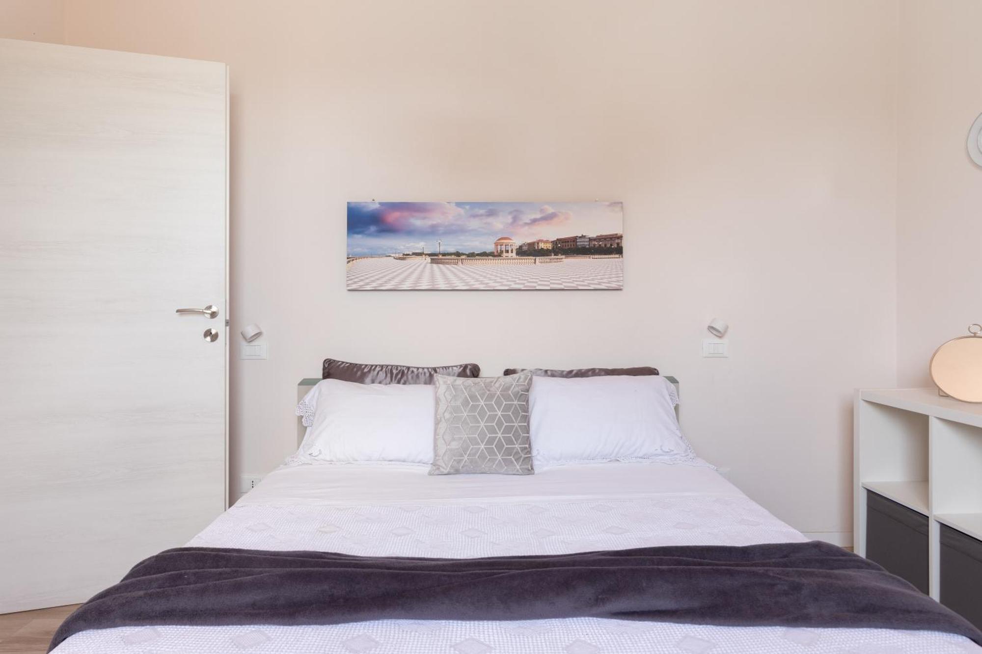 Abbraccio Di Mare- Relax Vicino Al Porto Apartment Livorno Luaran gambar